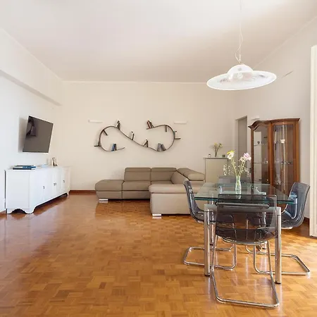 Bayview Posillipo, Modern, Spacious, Kids-friendly, Stunning View *